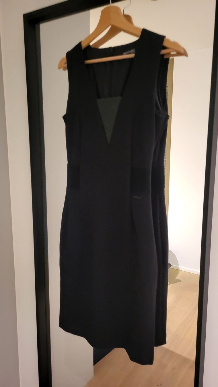 Guess Kleider: Dress Guess Size 34 – Gebraucht aus Winterthur von dk4112