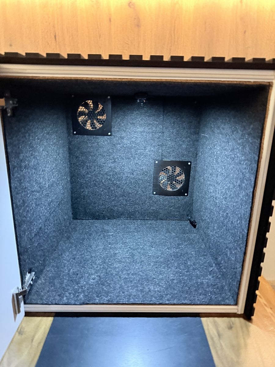 Stampanti 3D: 3D Drucker Cube Schallschutz Lüfterbox – Usato da Wolhusen venduto da technicsII 3