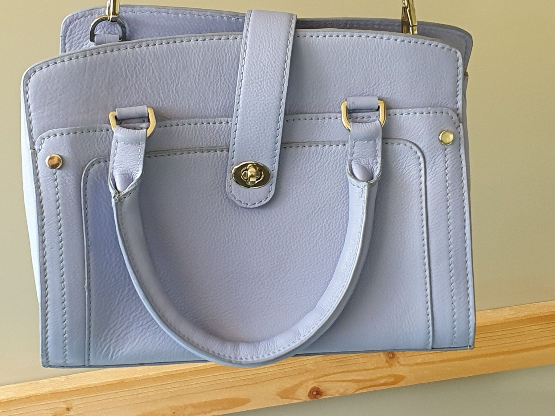 Taschen für Damen: Neue echt Leder-Handtasche hell-violett, nie gebraucht – Neu (gemäss Beschreibung) aus Zürich von sunflower89 9