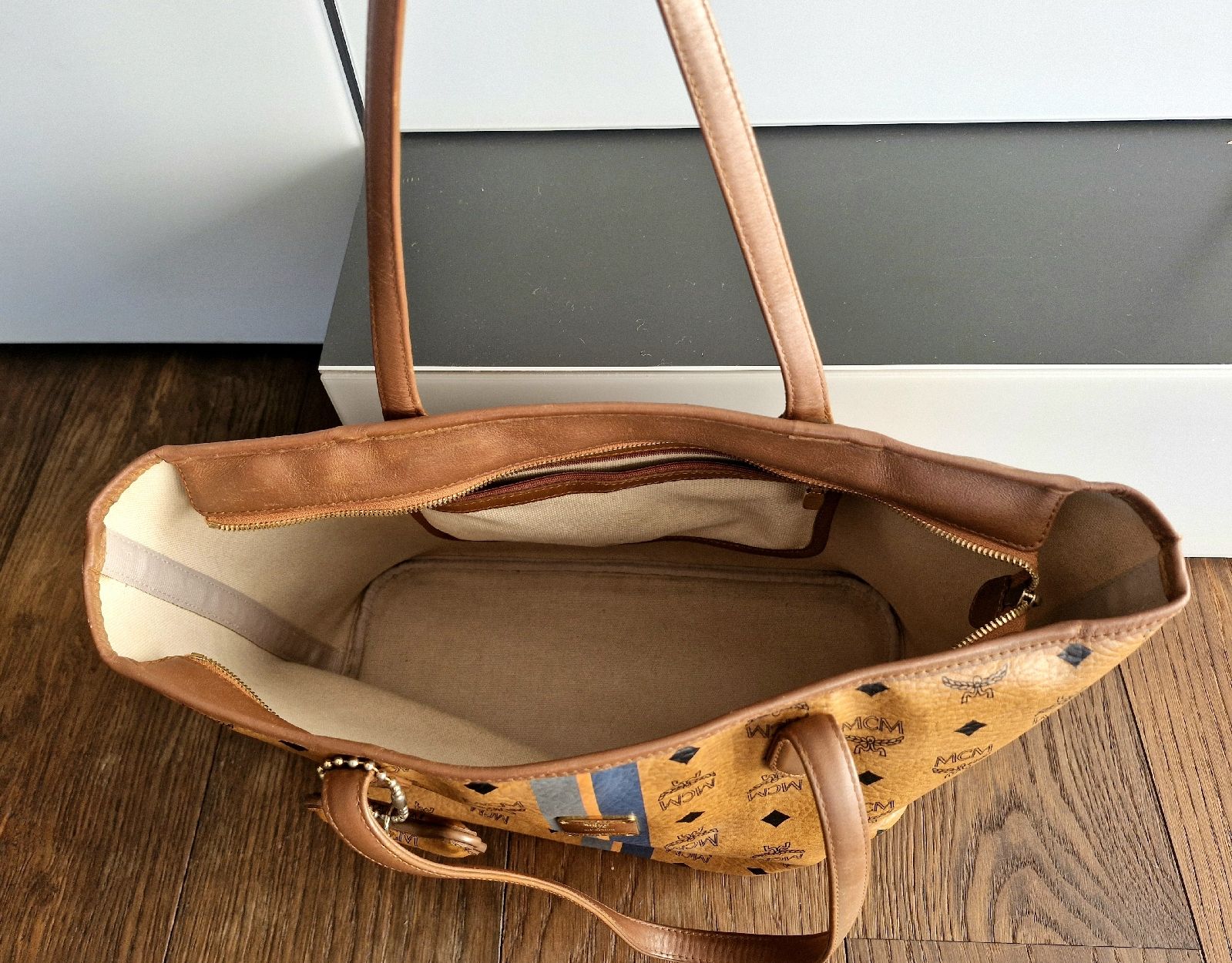 Mcm Borse da donna: MCM Shopper – Usato da Urtenen-Schönbühl venduto da Nic_18 1