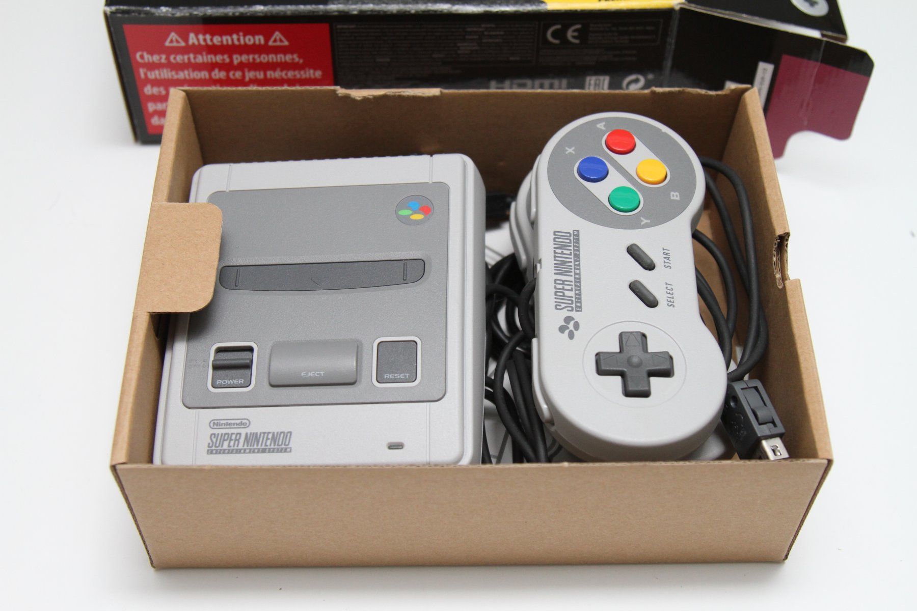 Nintendo Console: Super Nintendo (SNES) Classic Mini – Usato da Basel venduto da camelot99 2
