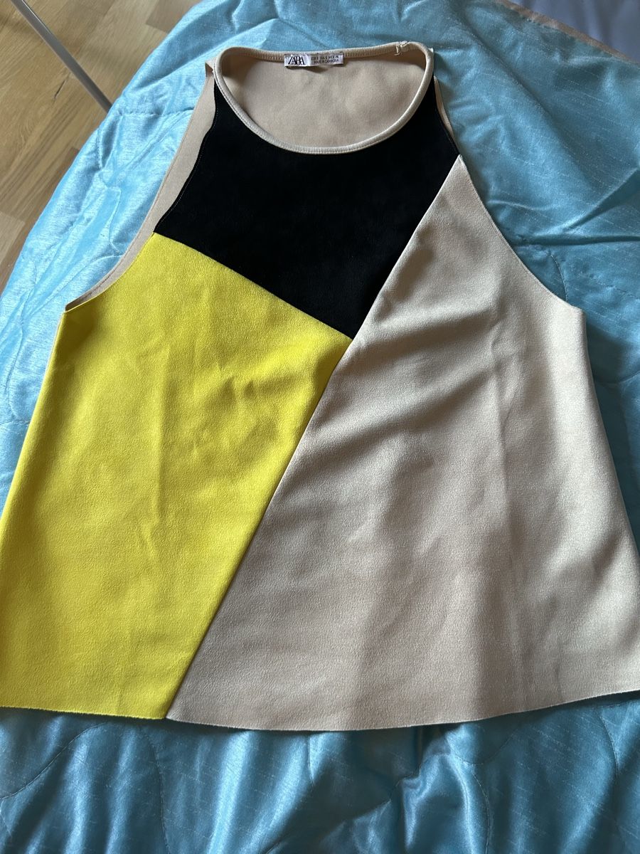 Top: Summer top black/yellow/beige in soft fabric – Nuovo (secondo la descrizione) da Biel/Bienne venduto da zit_v5yc 1