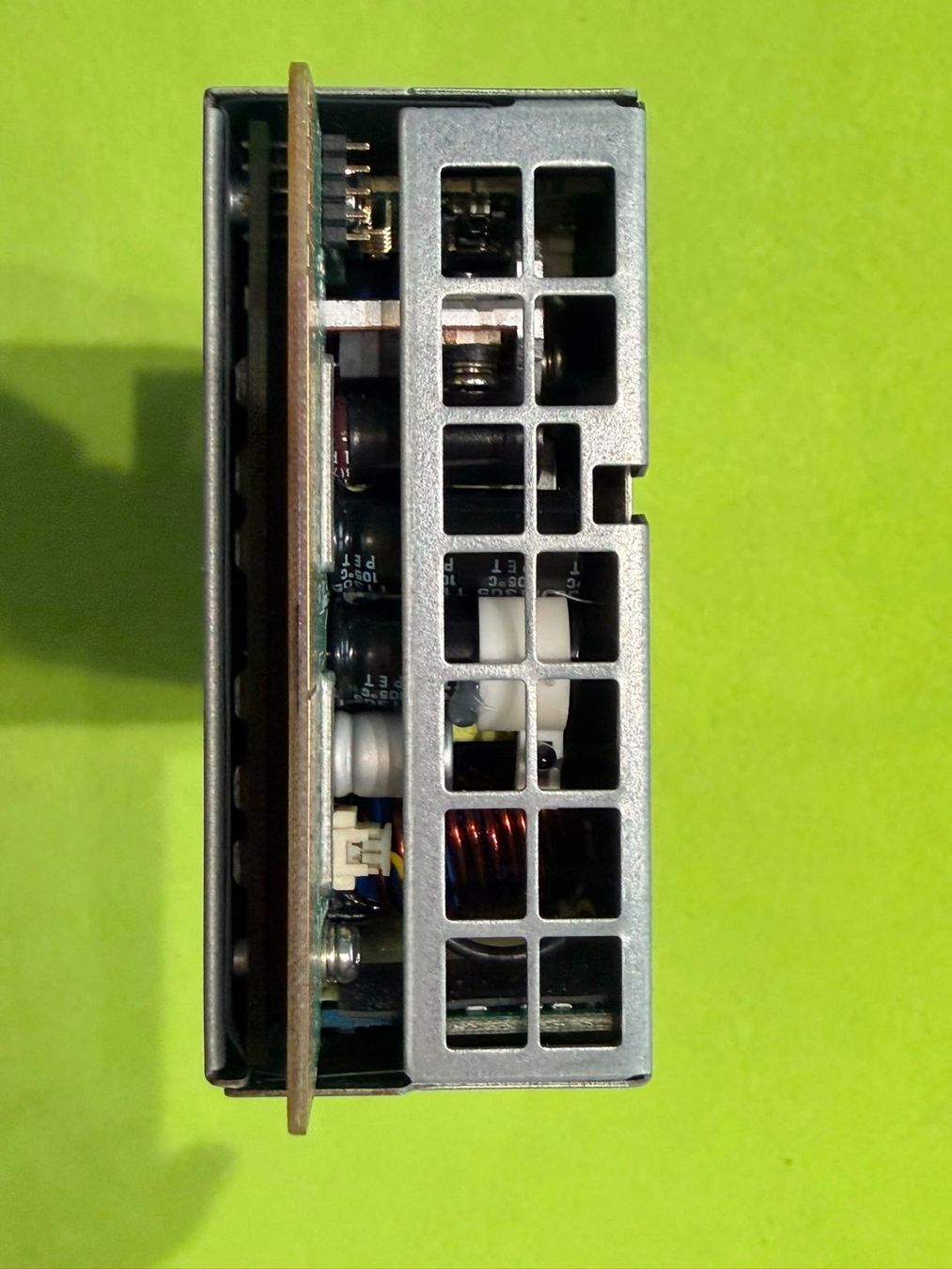 Hewlett Packard Server: HPE PSU 750W for Gen8 servers – Usato da Spreitenbach venduto da Nofear2u 2