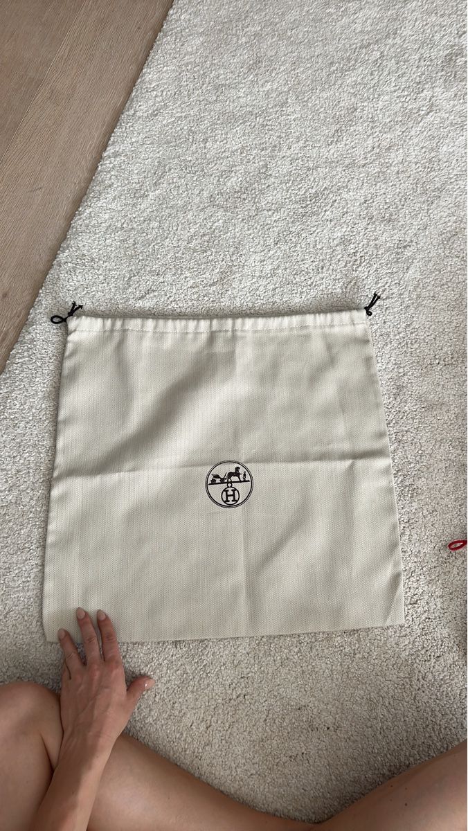 Hermès Borse da donna: Hermes Dust Bag Beige  – Nuovo (secondo la descrizione) da Richterswil venduto da L.Staudenmann