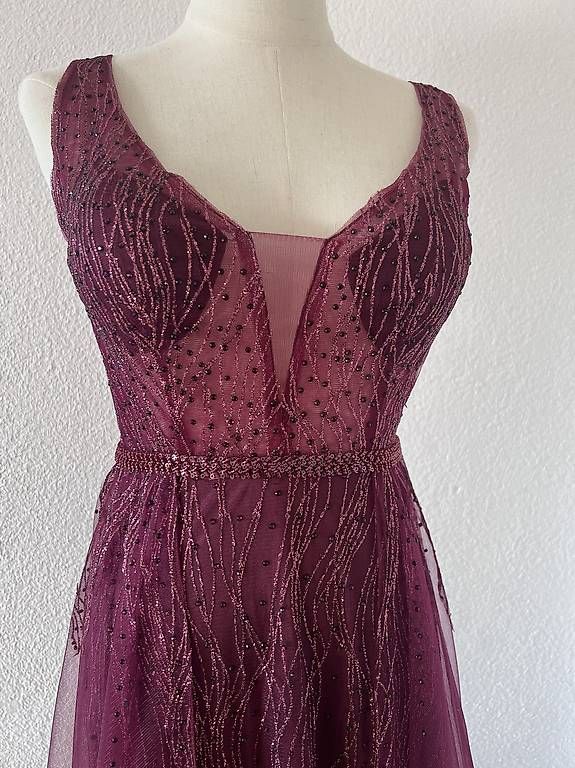 Vestiti: Glitzerabendkleid – Usato da Winterthur venduto da Anjarys 1