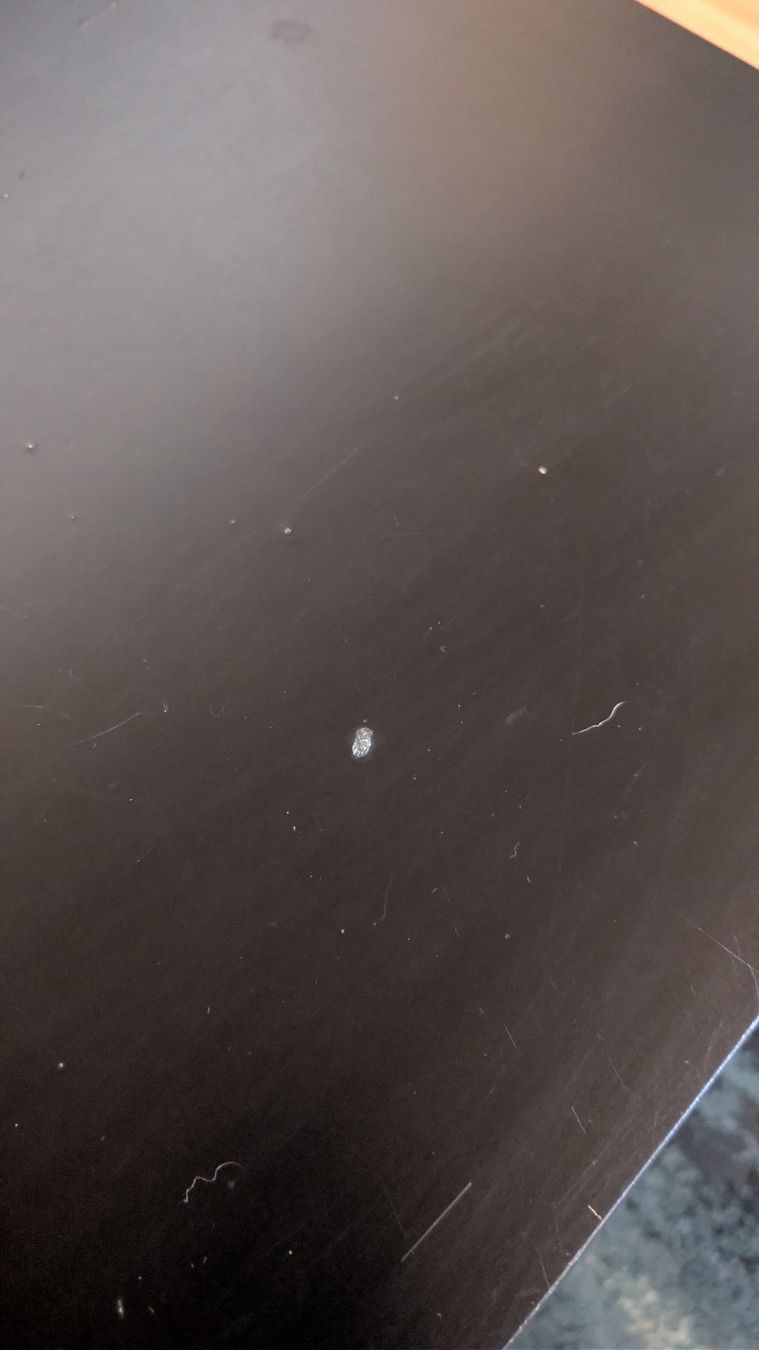 Ikea Tische: Ikea Couchtisch schwarz mit Ablage – Gebraucht aus Grossdietwil von flo_562x 1
