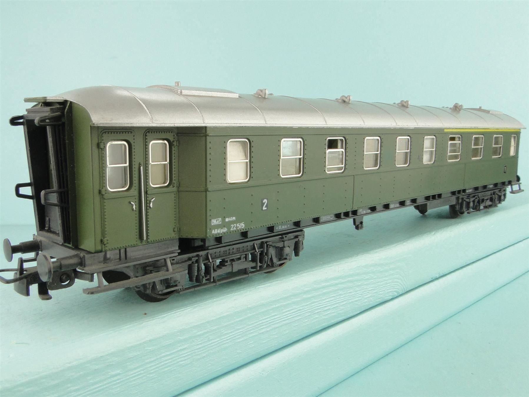 Liliput Modellini di ferrovie: Liliput H0 ÖBB 1/2 Kl. Wagen – Usato da Bülach venduto da cann11