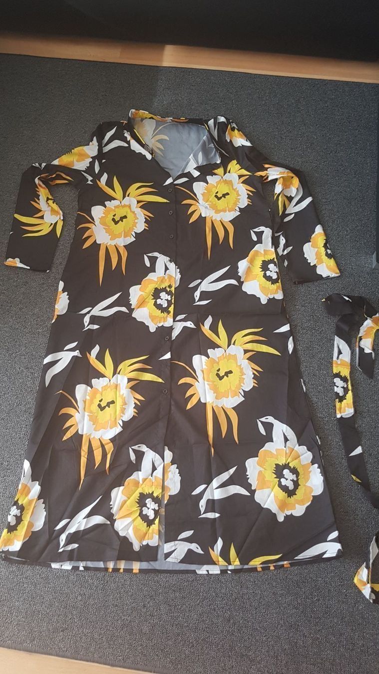 Vestiti: Schönes Kleid – Nuovo (secondo la descrizione) da Schöfflisdorf venduto da CrRG21 2