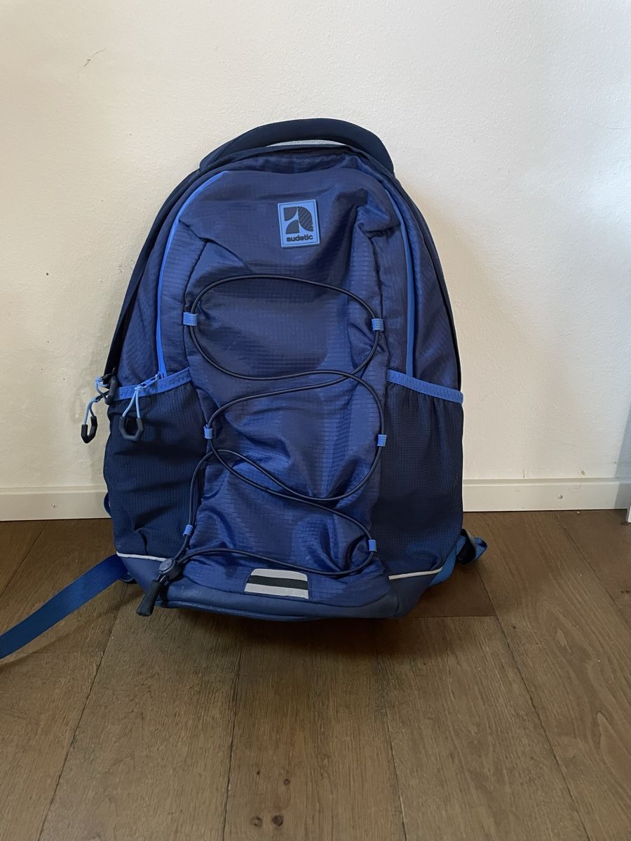 Borse & Zaini: Audetic Schulrucksack – Usato da Dättlikon venduto da Rotesofa