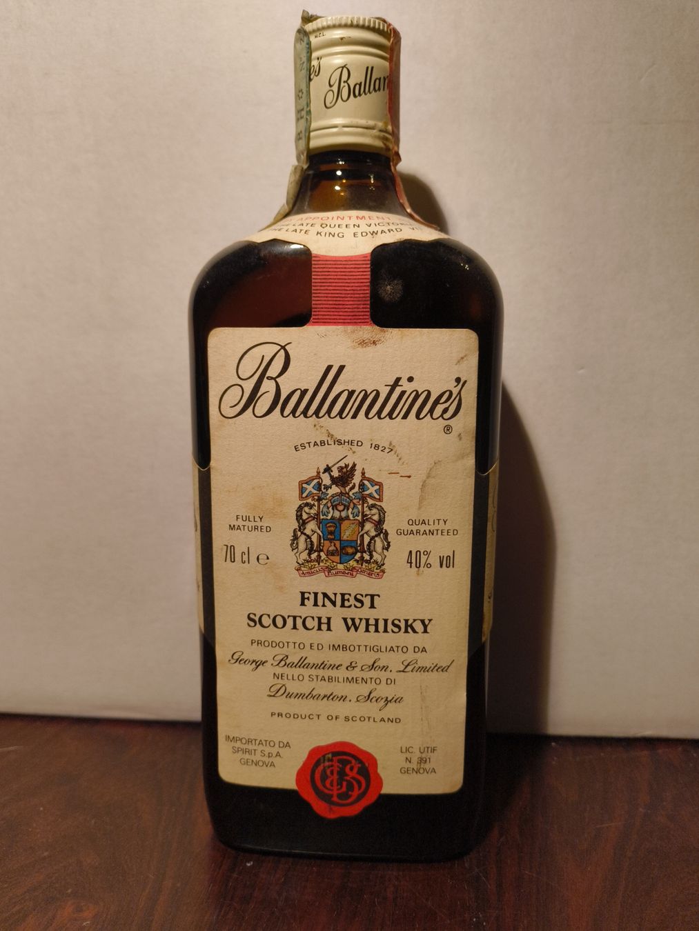 Ballantines Spiritueux: Flasche Ballantine's Finest Scotch Whisky Italien Blombe – Neuf (Voir description) à stettlen par VintageBern_ch