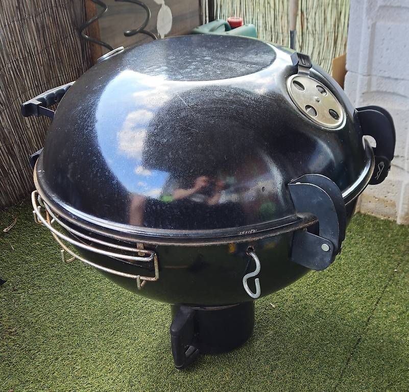 Grills: Kugel Grill 50 cm Durchmesser 60cm hoch – Gebraucht aus Frenkendorf von fel_vpj8 1