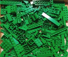 LEGO 150 Verschiedene Grüne Teile -D51