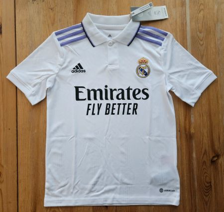 Real Madrid Trikot adidas NEU Grösse 140 Spanien