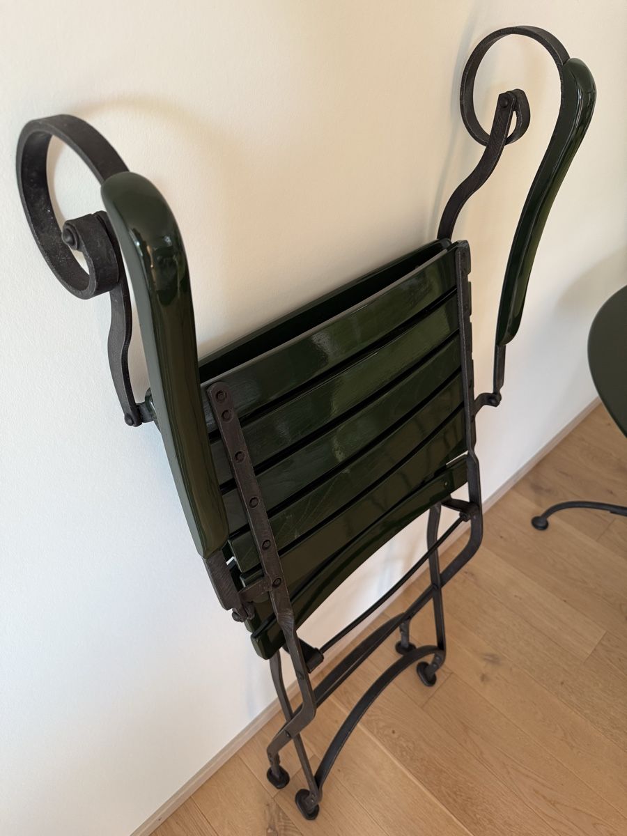 Tische: Gartentisch rund mit Gartenstühlen – Neu (gemäss Beschreibung) aus Gossau SG von breja 4
