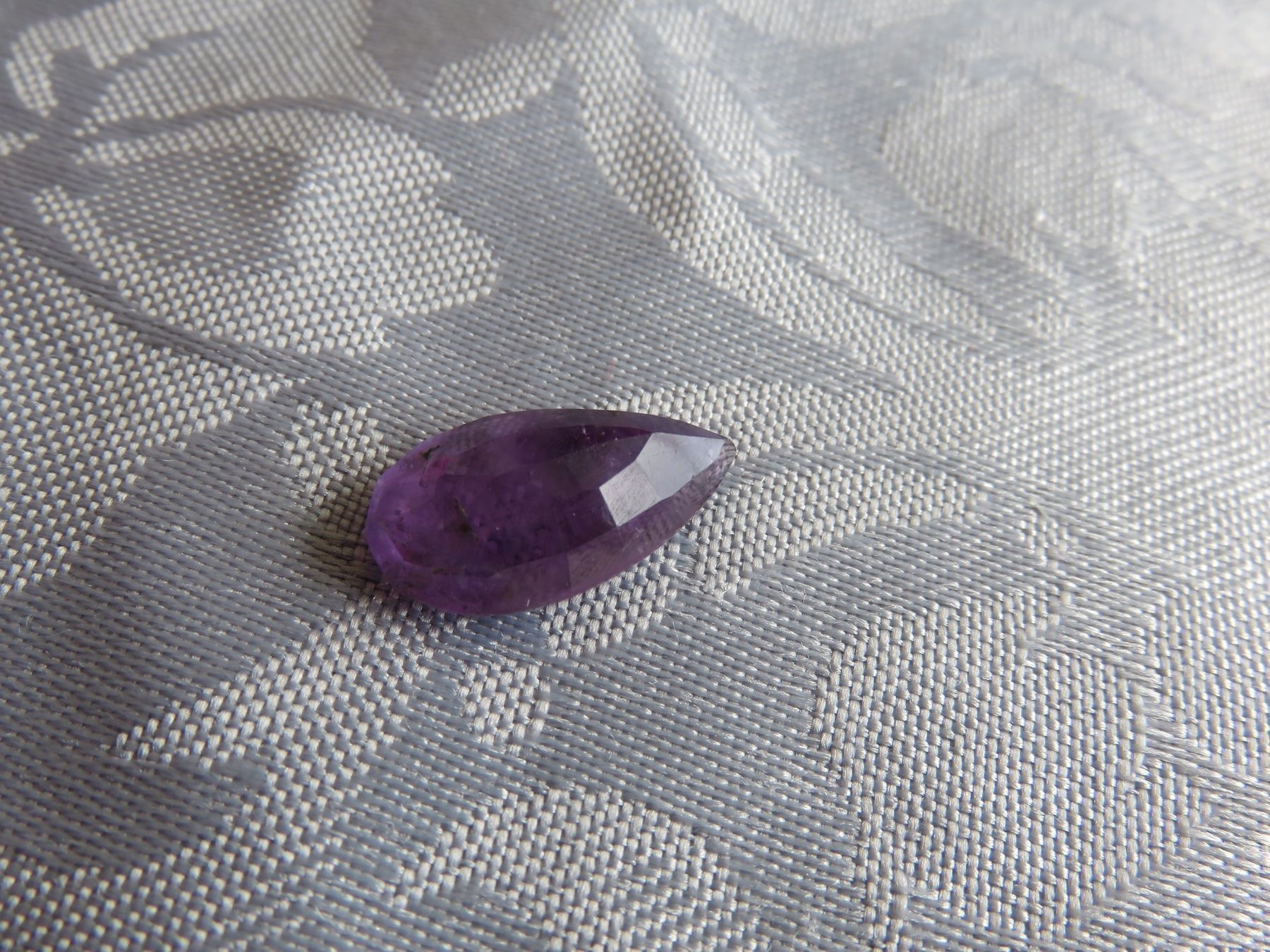 Pietre preziose: Amethyst Schmuckstein fasettiert – Usato da Rümlang venduto da BoutiqueMonique16 2
