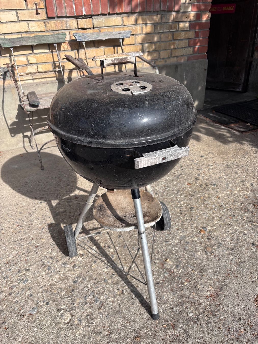 Weber Grills: Weber Kugelgrill 48cm – Gebraucht aus Stadel (Winterthur) von Heroravioli