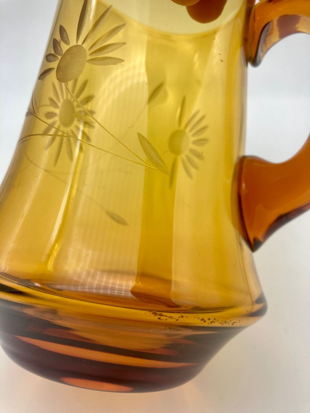 Karaffen: Vintage bernsteinfarbenes Glas Krug – Gebraucht aus Wädenswil von krisztiname 5