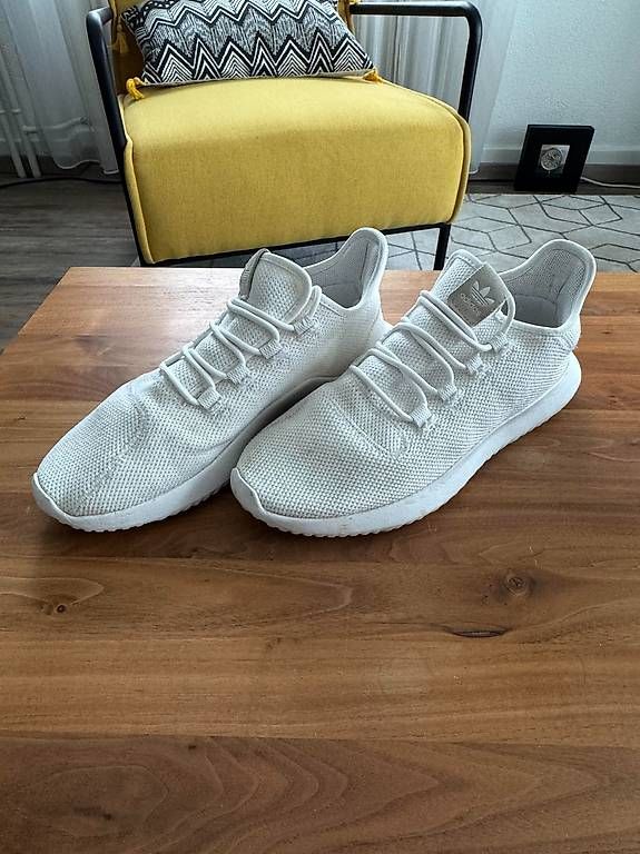 Adidas Scarpe da uomo: Adidas Tubular Shadow blanches  taille 42 2/3 – Usato da Engollon venduto da Winters91 4