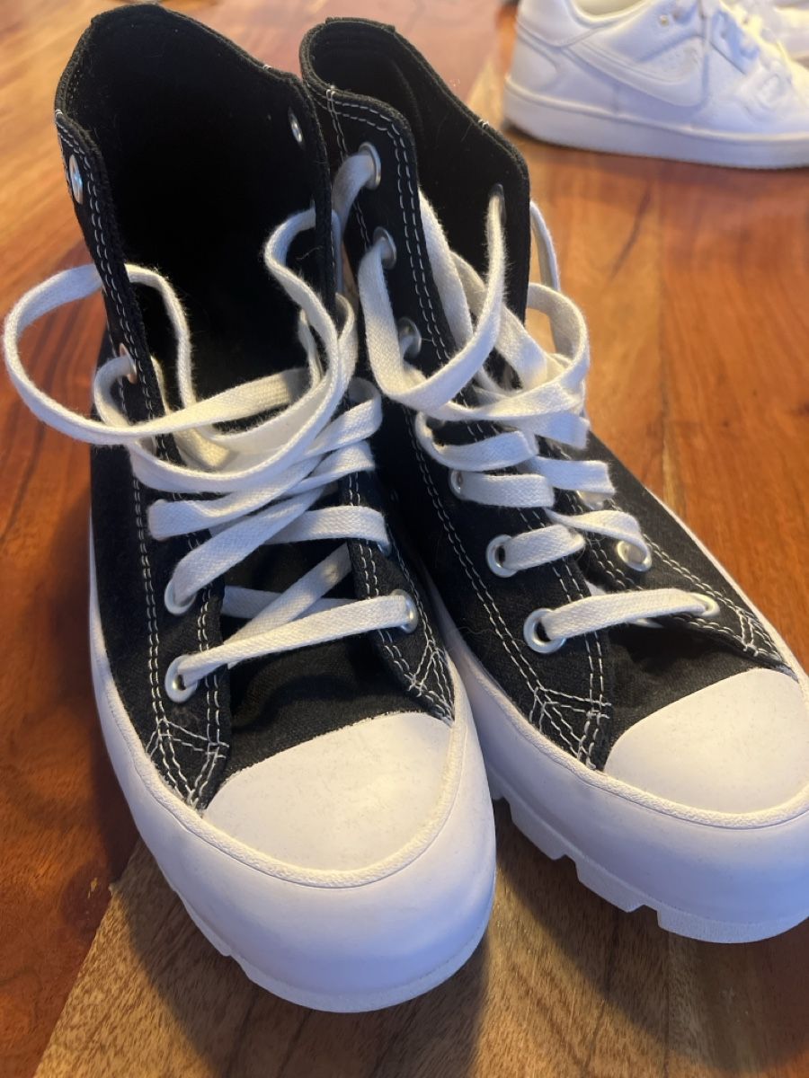 Converse Damenschuhe: Converse Chuck Taylor All  Star  Gr.  37 – Neu (gemäss Beschreibung) aus Steinhausen von van_72s6 1
