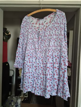 Ulla Popken schönes Shirt Gr. 48