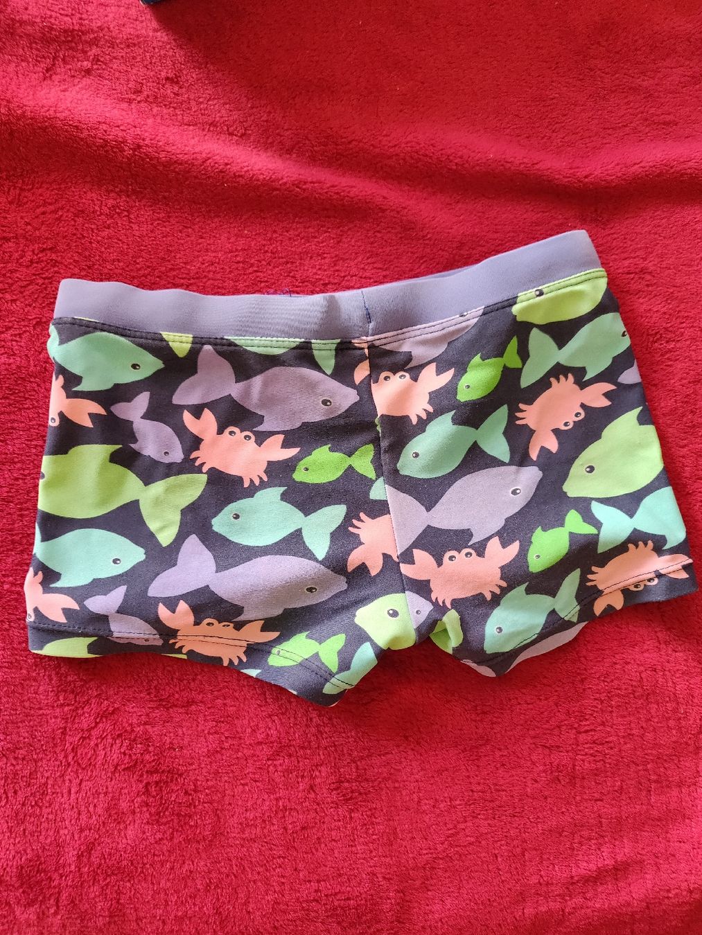 Caleçons de bain: Pusblu Badehose Grösse 104 Fischmuster – D'occasion à Baden par vongillus 1
