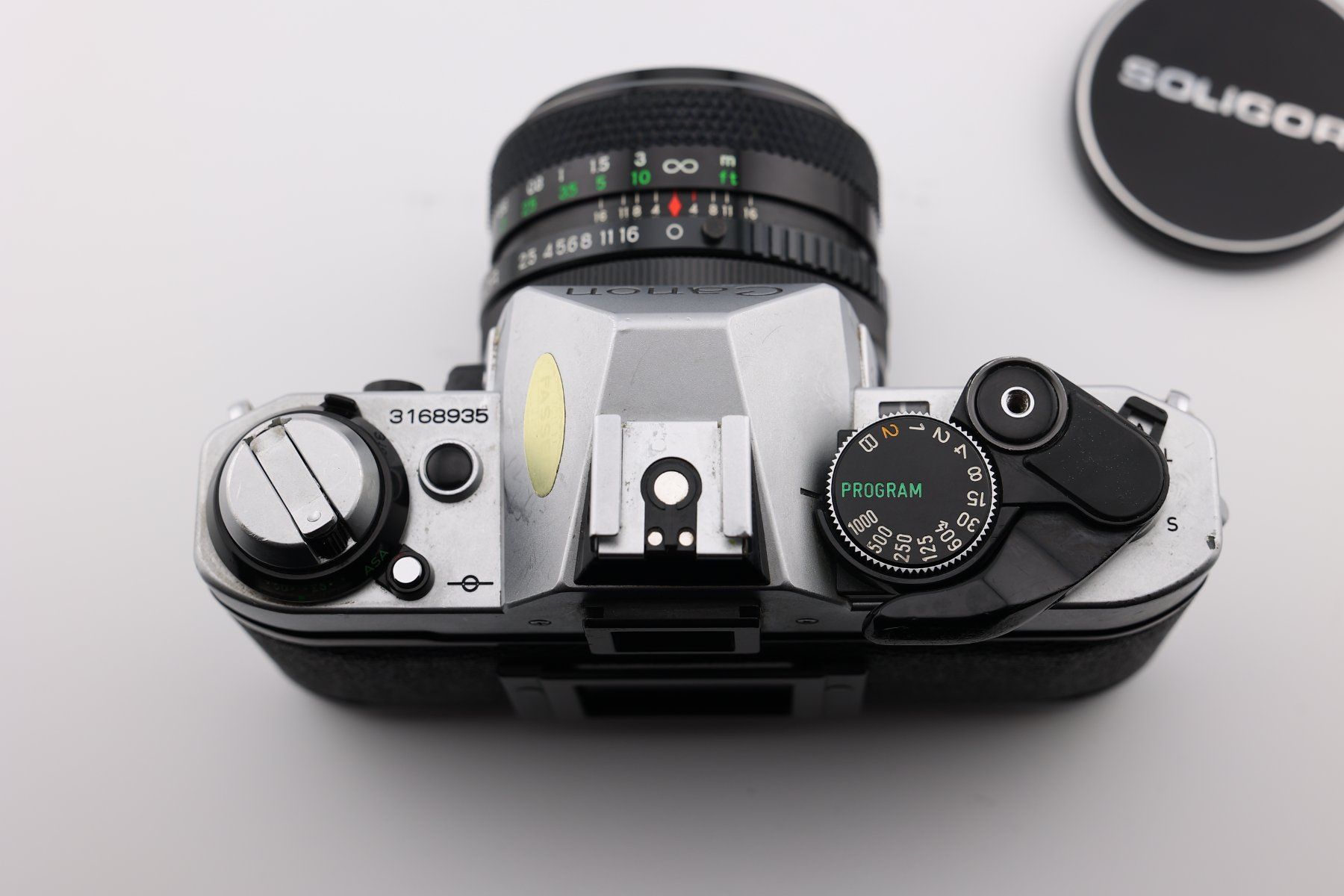 Canon Fotocamera: Canon AE-1 Program analoge Kamera mit 28mm 2.5 Soligor Obj. – Usato da Eichberg venduto da henrikinch 2
