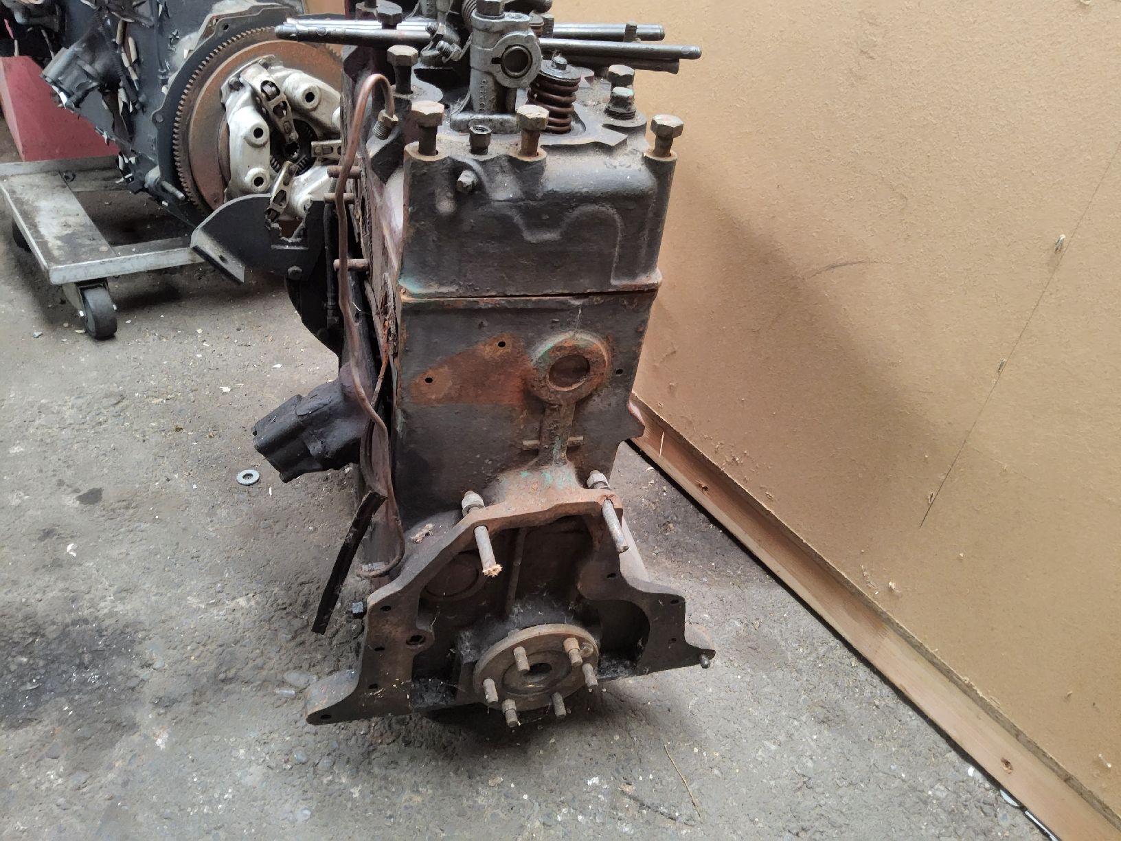 Jeep Motoren: Willys Jeep / Motor – Defekt aus Schüpfen von ber_j6b6 8