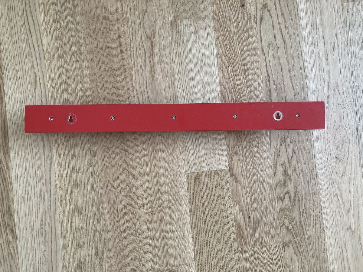 Garderobe: Wandgarderobe rot mit 5 Haken  – Gebraucht aus Zürich von eic_cd8v 1