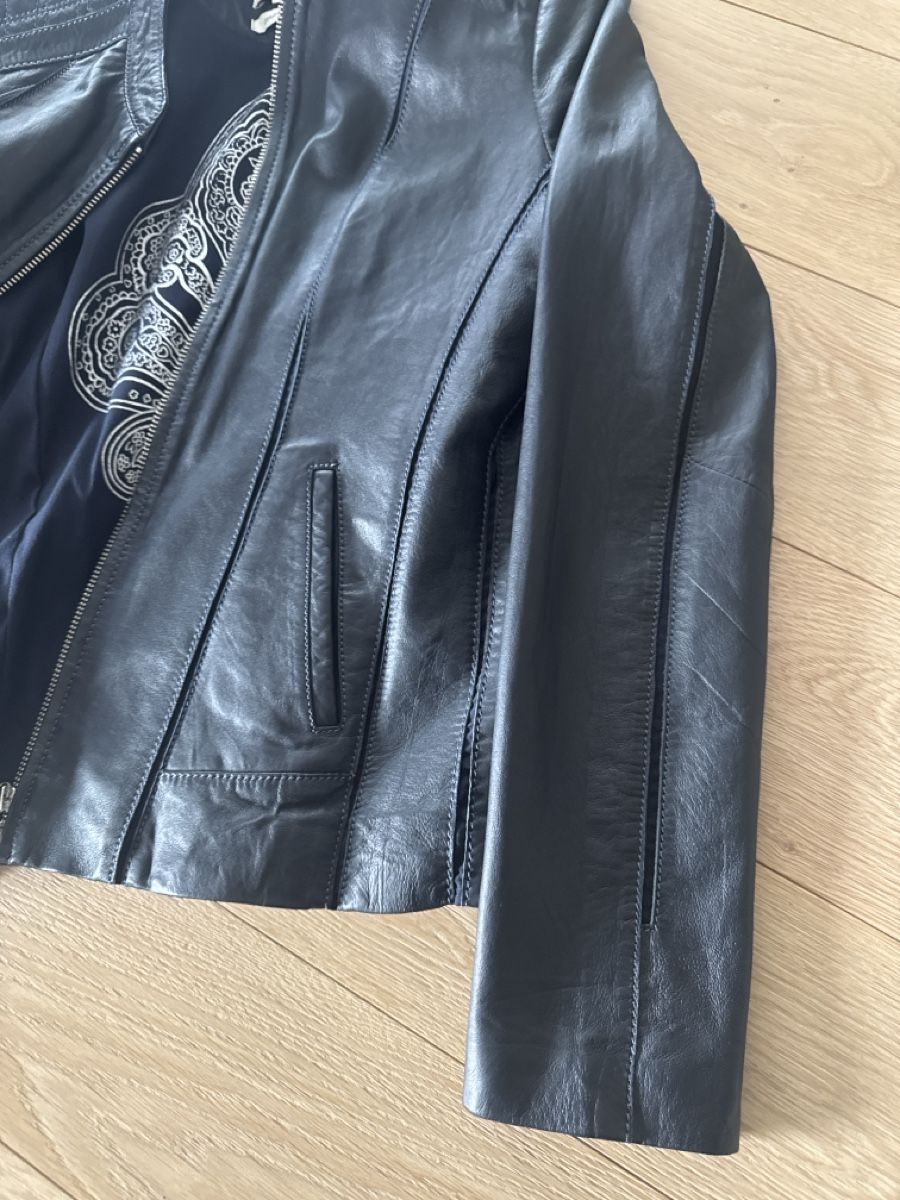 Giacche: Blaue Damen Lederjacke 36 – Usato da Nürensdorf venduto da Hlen 3
