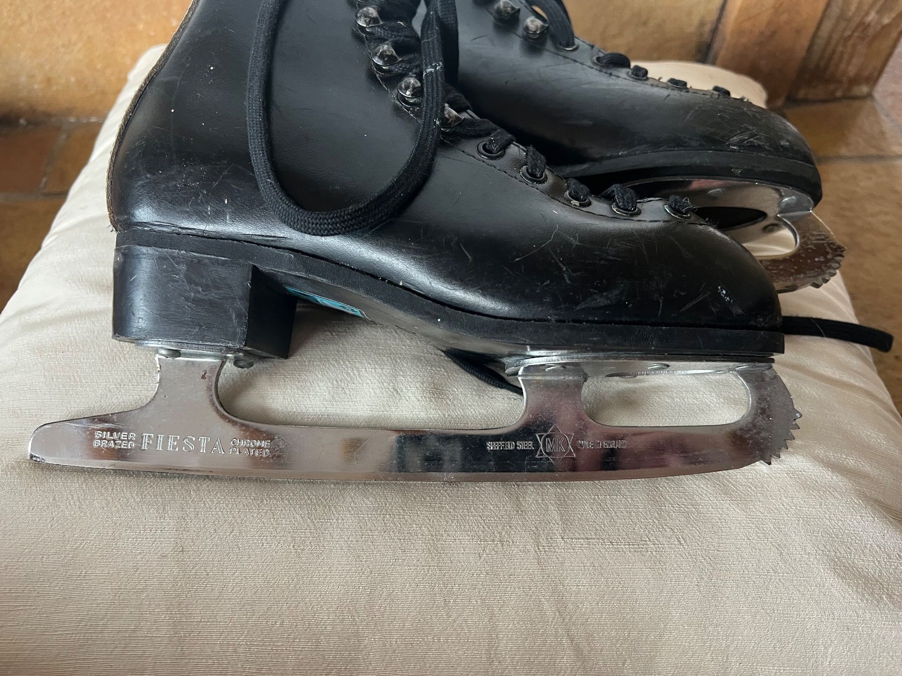 Patins à glace: Wifa Schlittschuhe 31 – D'occasion à Beinwil am See par brigittehug 2