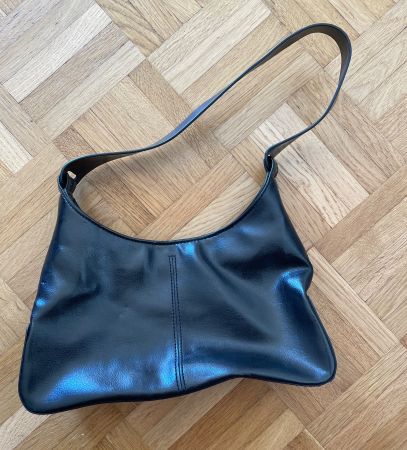 Kleine Handtasche schwarz, neu