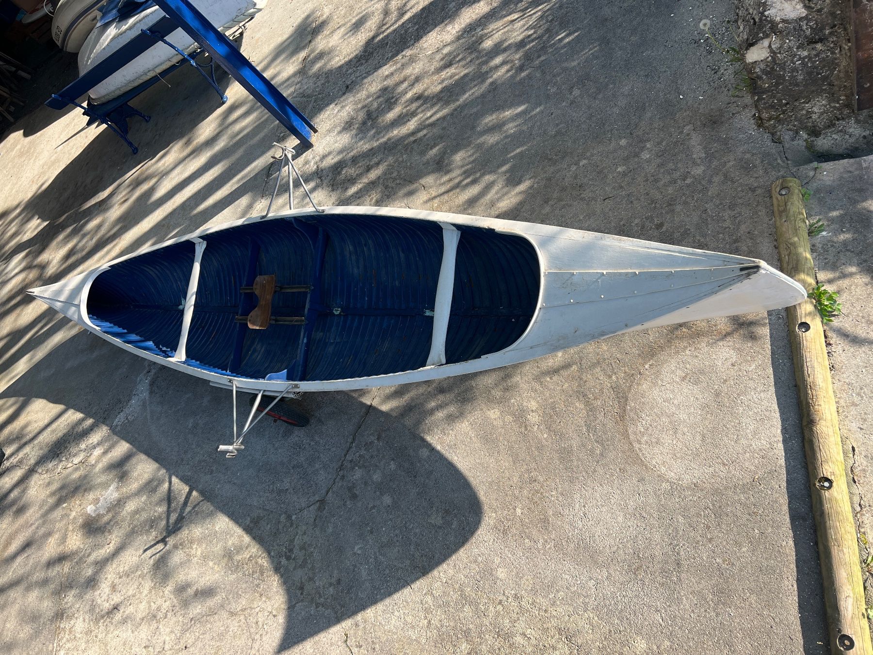 Barche: Canoë en bois – Usato da Collonge-Bellerive venduto da phi_bx5b