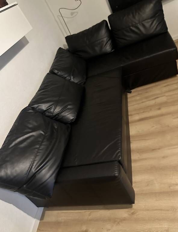 Sofas: Sofa schwarz – D'occasion à Muttenz par anna123 1