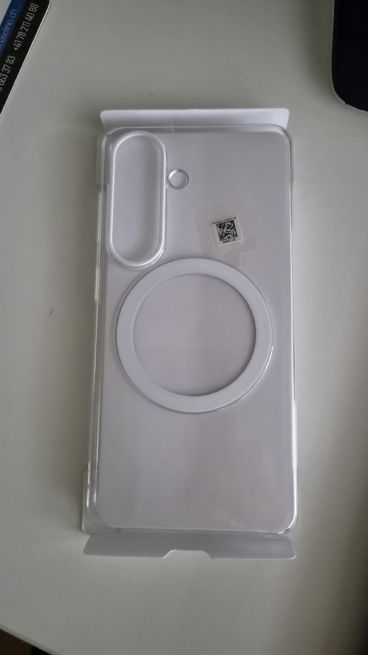 Samsung Covers & Schutzfolien: Samsung Galaxy S26 Hülle – Neu und originalverpackt aus Münchenstein von Alex_1905