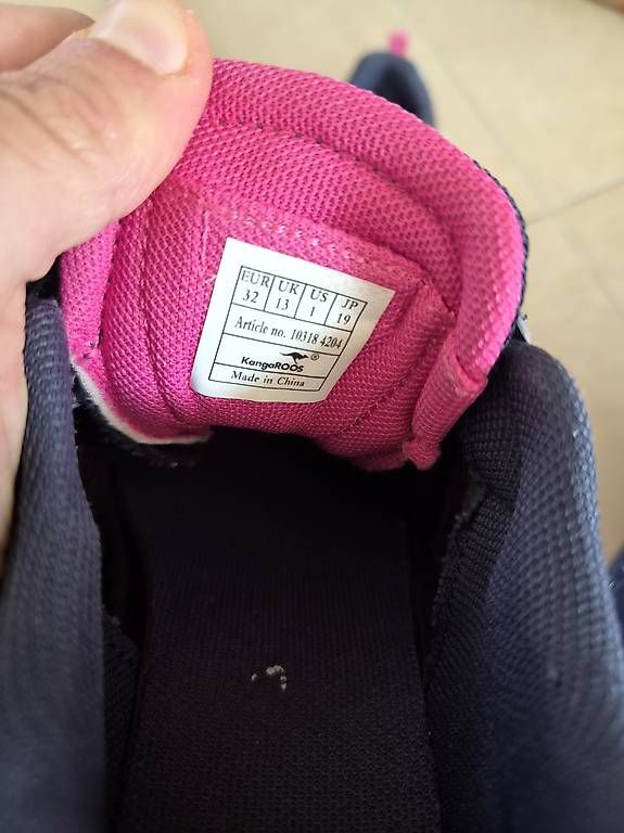 Scarpe per ragazze: KangaRoos Turnschuhe Grösse 32 – Usato da Jona venduto da Mona4490 1