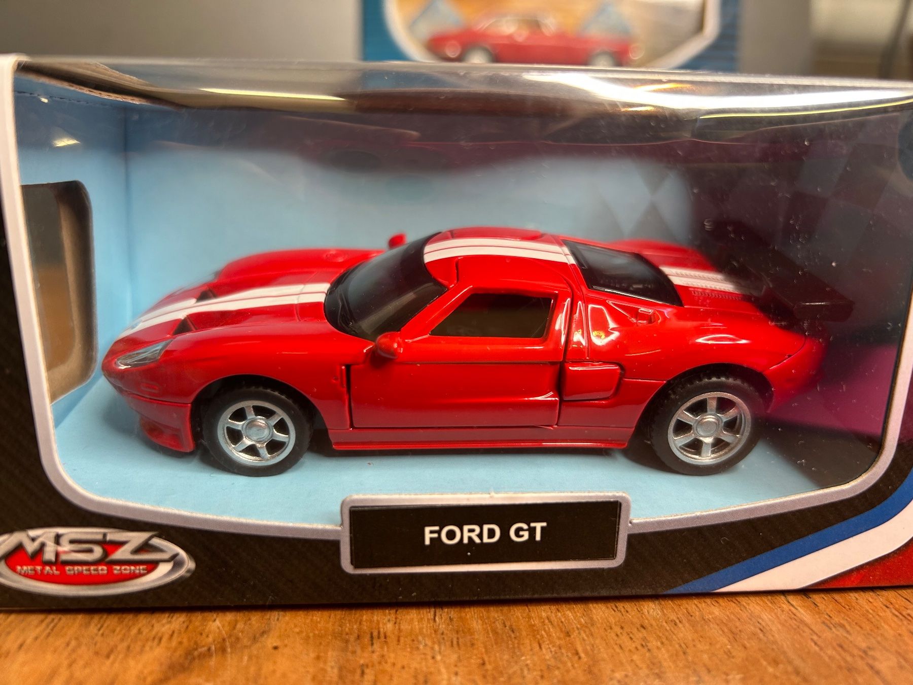 Modellini d'auto: Lot an vier verschiedenen Modell Autos – Usato da Otelfingen venduto da Yossi-68 3