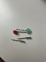 Haarspangen Rosen und Schmuck Steine 4 Stück neuwertig