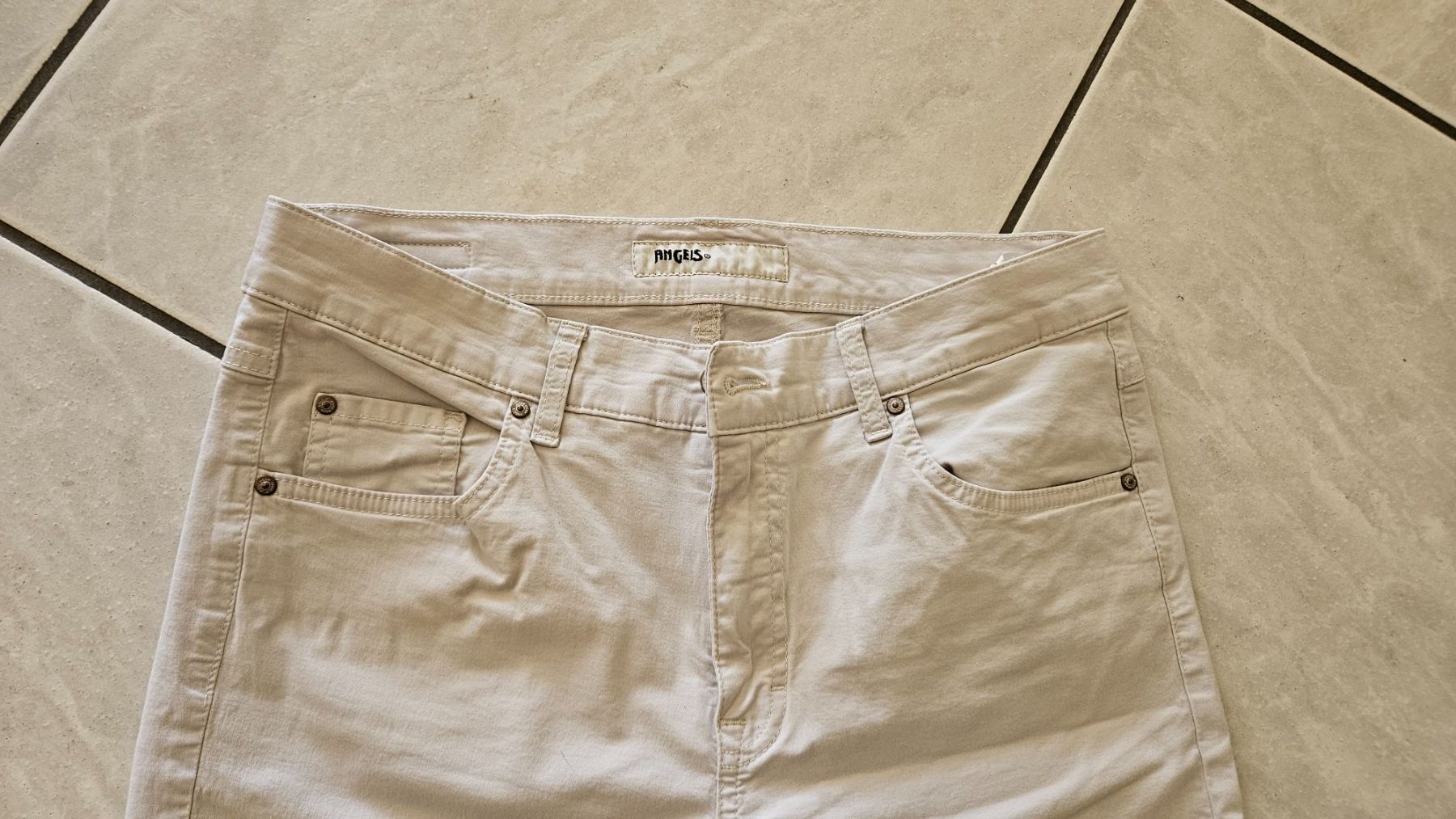 Angels Jeans: Sommerjeans Angels – D'occasion à Birrwil par Annaluna 1