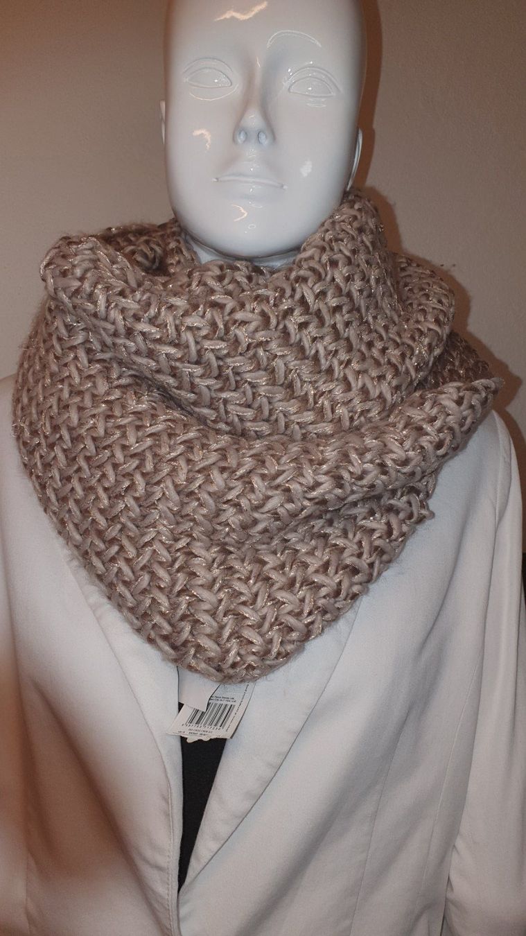 Foulard & Sciarpe: 🌺 Schal 🌺 – Nuovo (secondo la descrizione) da Wald ZH venduto da CapLux 1