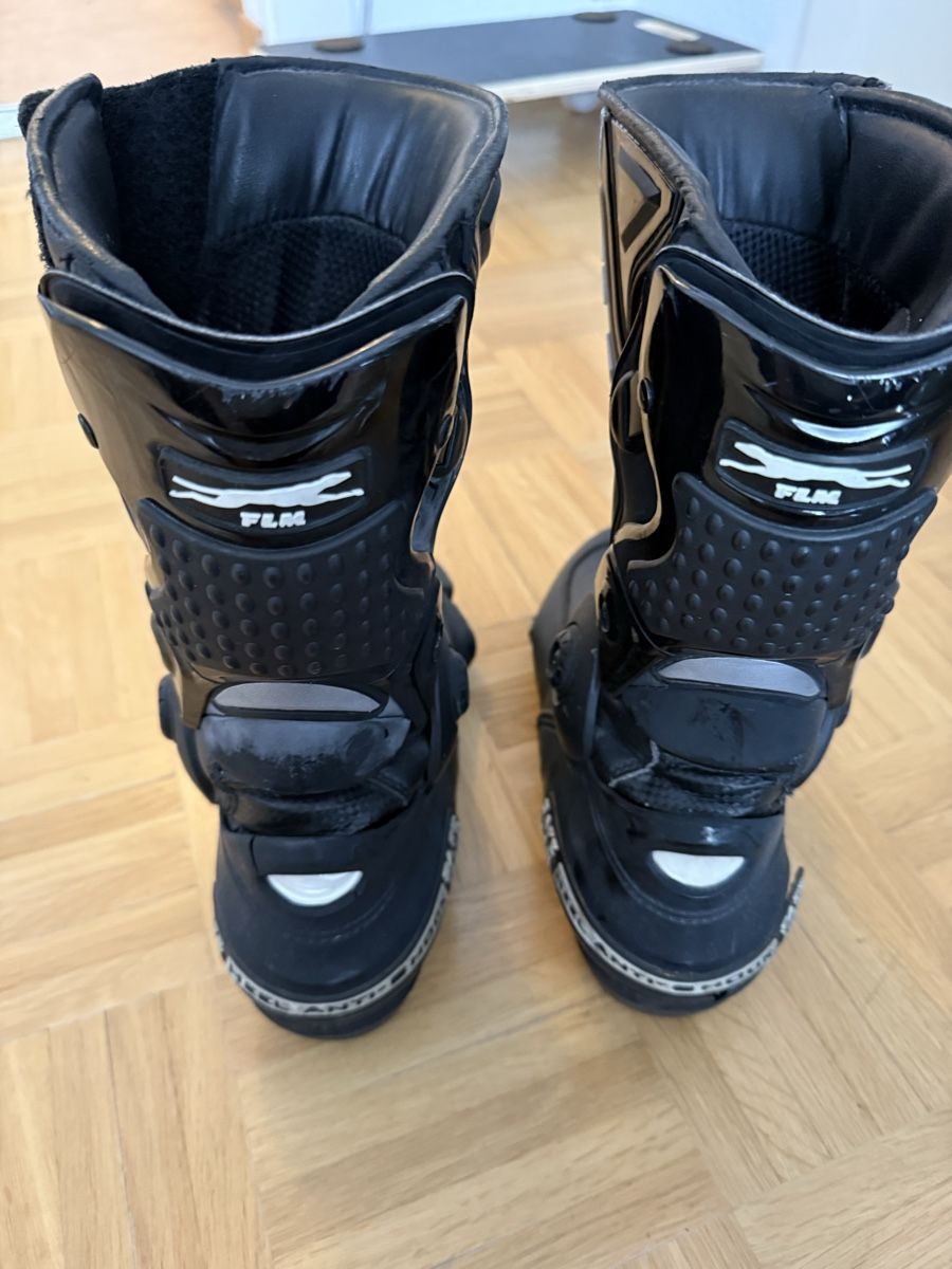 Scarpe da uomo: Motorad Schuhe – Usato da bern venduto da EcoHunter 2