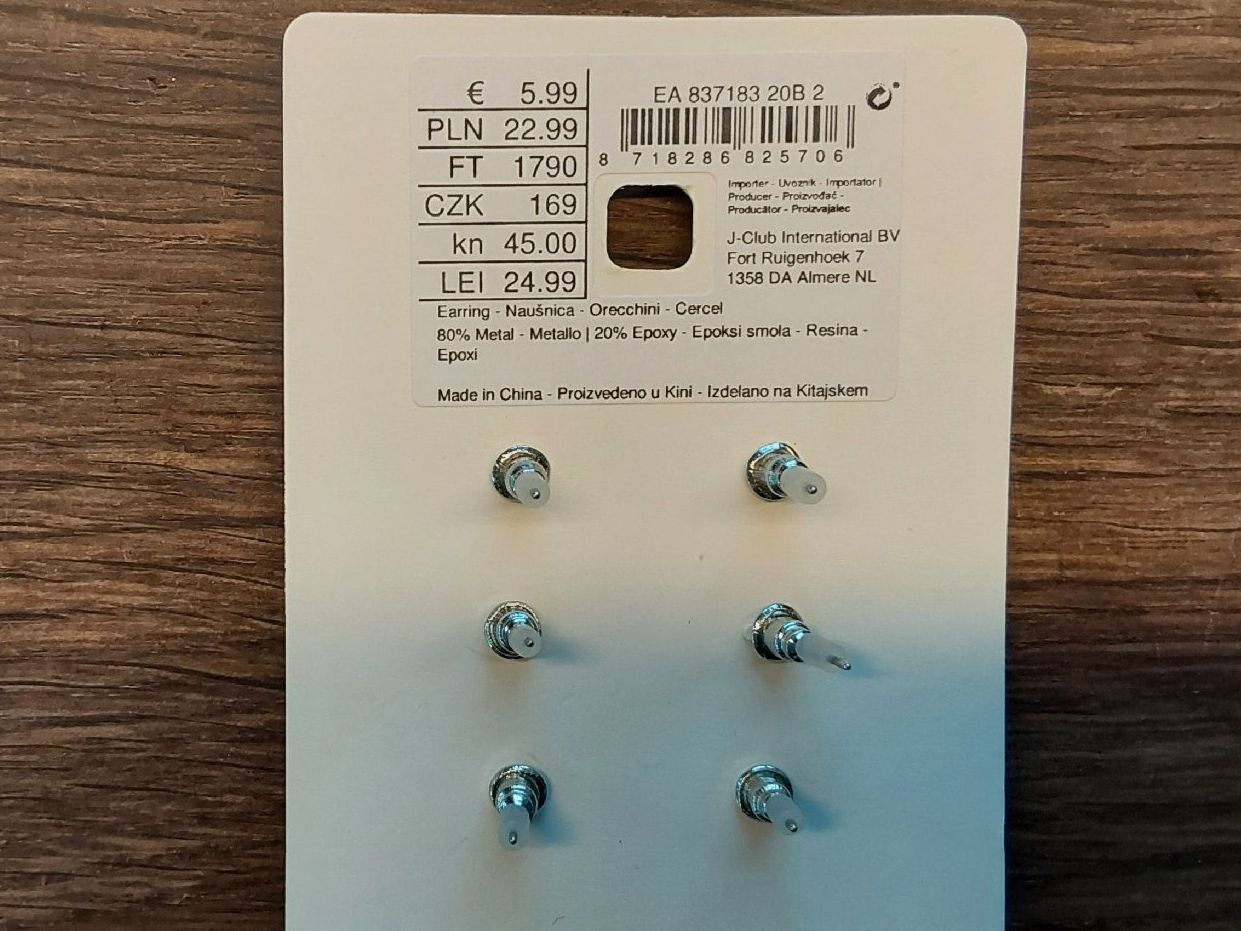 Boucles d'oreille: 3 Paar Ohrstecker neu – Neuf avec emballage d'origine à Köniz par scopello12 1