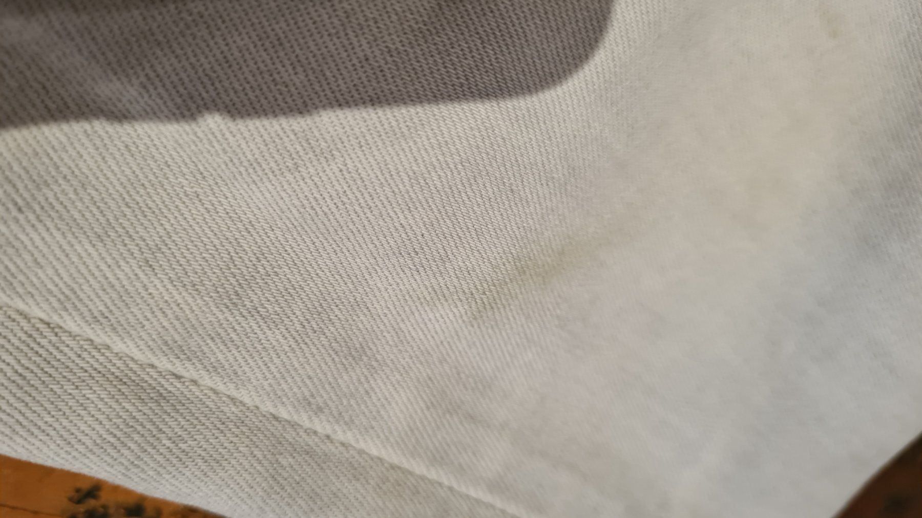 Lotti di vestiti: Pulli mit Schmuck und gratis denim jeans – Usato da Ferden venduto da jemyce 6