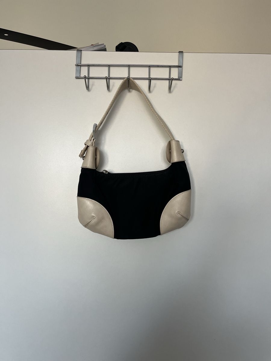 Brandy Melville Borse da donna: Sac à main noir et beige – Nuovo (secondo la descrizione) da Genève venduto da giulia_almnn