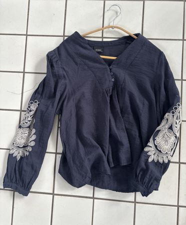 Tunika Bluse, Gr. M, dunkelblau mit Stickereien