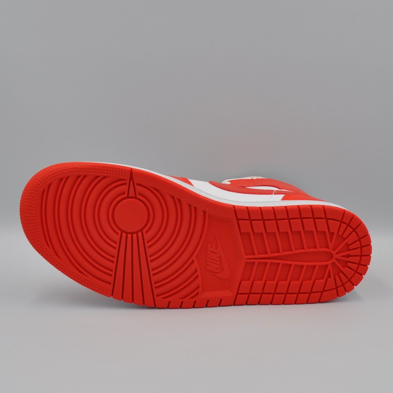 Jordan Scarpe da uomo: Jordan 1 Mid Syracuse 42.5 – Nuovo e nell'imballaggio originale da Bern venduto da SneakerheavenLT 3