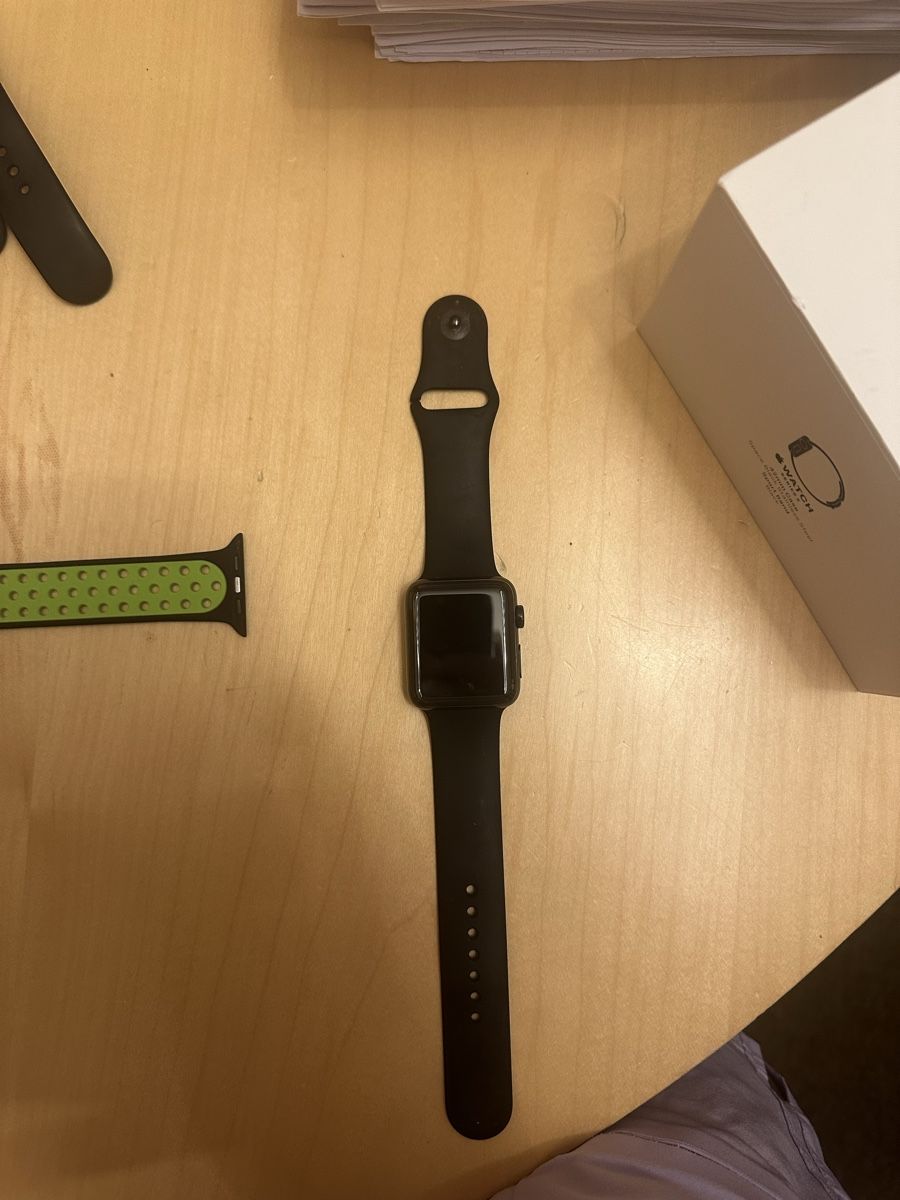 Apple Smartwatch: Apple Watch series 3 42mm – Usato da Pregassona venduto da chr_ss7h 1