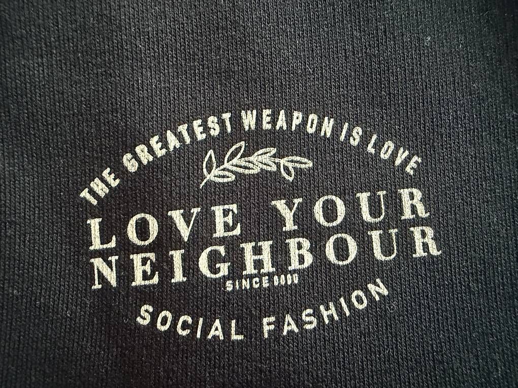 Pullover & Sweatshirts: Love your Neighbour - Cardigan - Jacke/Pullover – Neu (gemäss Beschreibung) aus Märstetten von CH-Domi 2