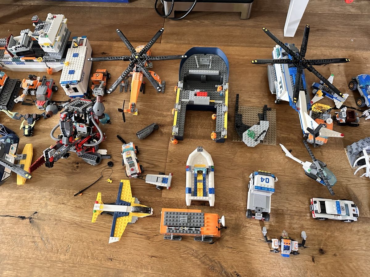 Lego Giocattoli: Coole Lego-Mix Box – Usato da Liebefeld venduto da Alsager 2