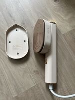 Little Life Portable Iron for Perfect Travel Outfits!