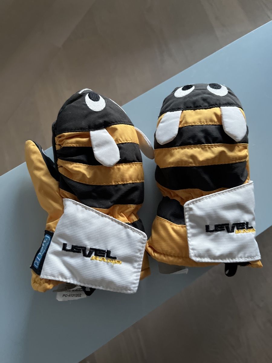 Guanti: Kinder Fausthandschuh - LEVEL - Size 2 – Usato da Brütten venduto da Aerox82